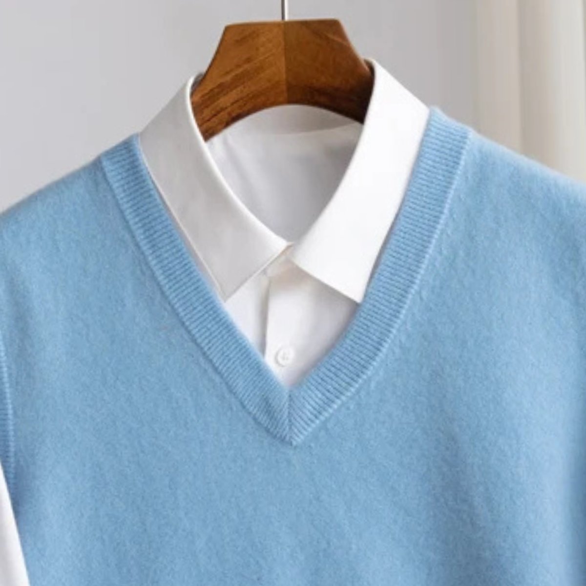 Mens Merino Wool V-Neck Sweater Vest Layering Knit