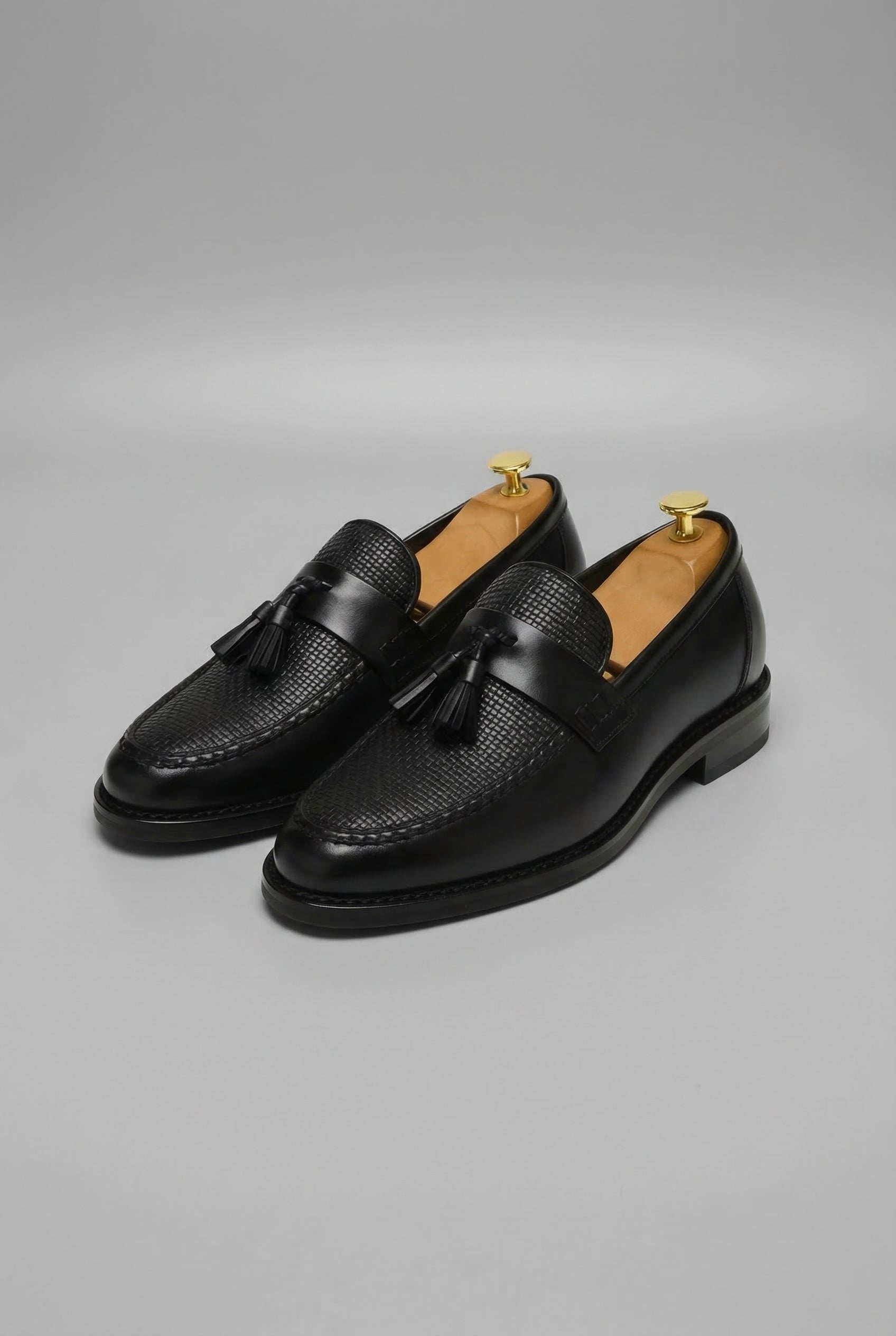Men's Woven Tassel Slip-On Dress Loafers - Black