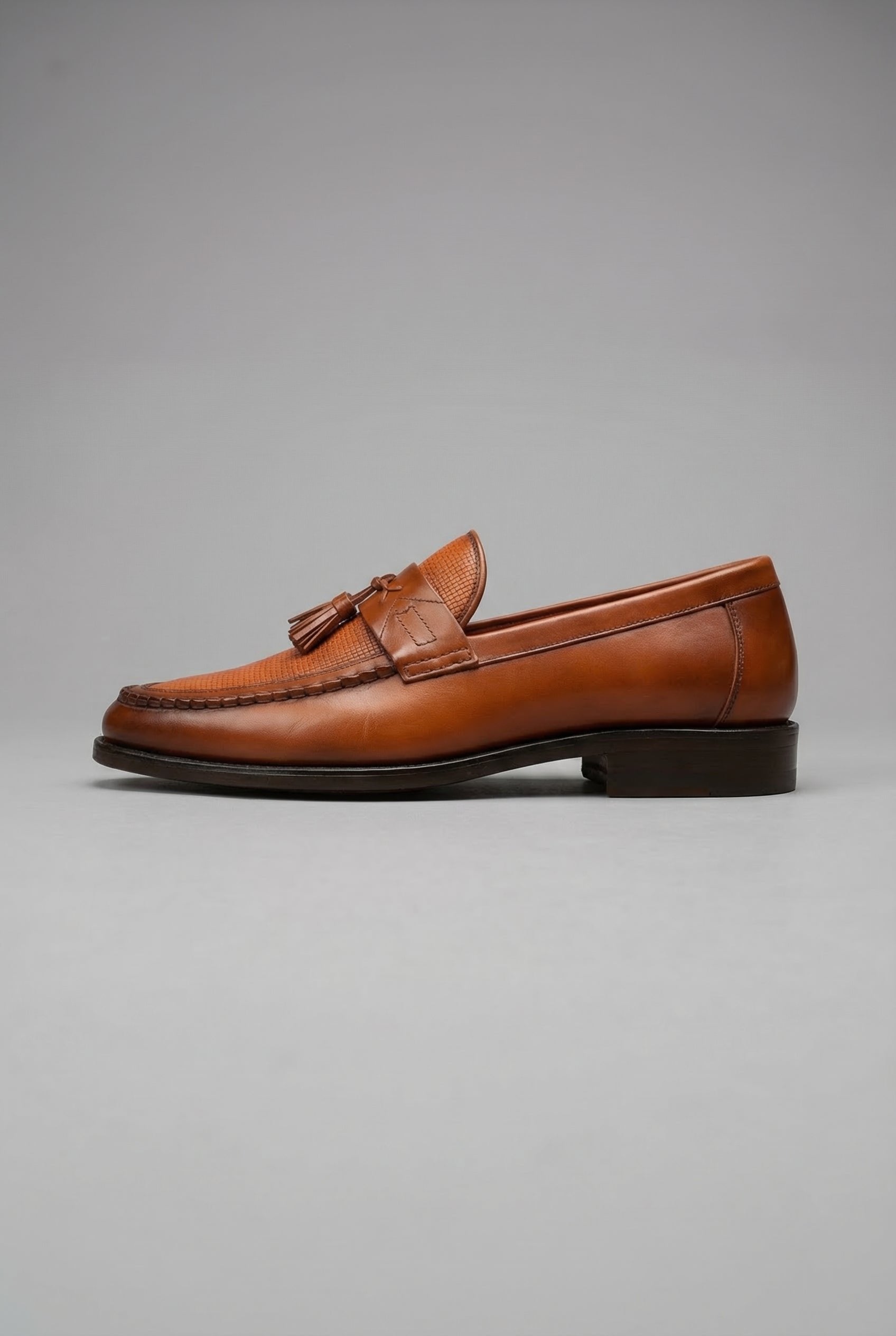 Men's Woven Tassel Slip-On Dress Loafers