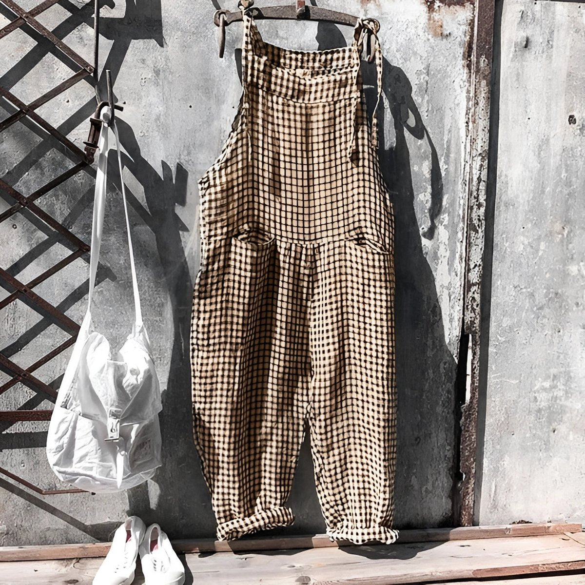 Unisex Vintage Striped Loose-Fit Adjustable Strap Overall - Brown