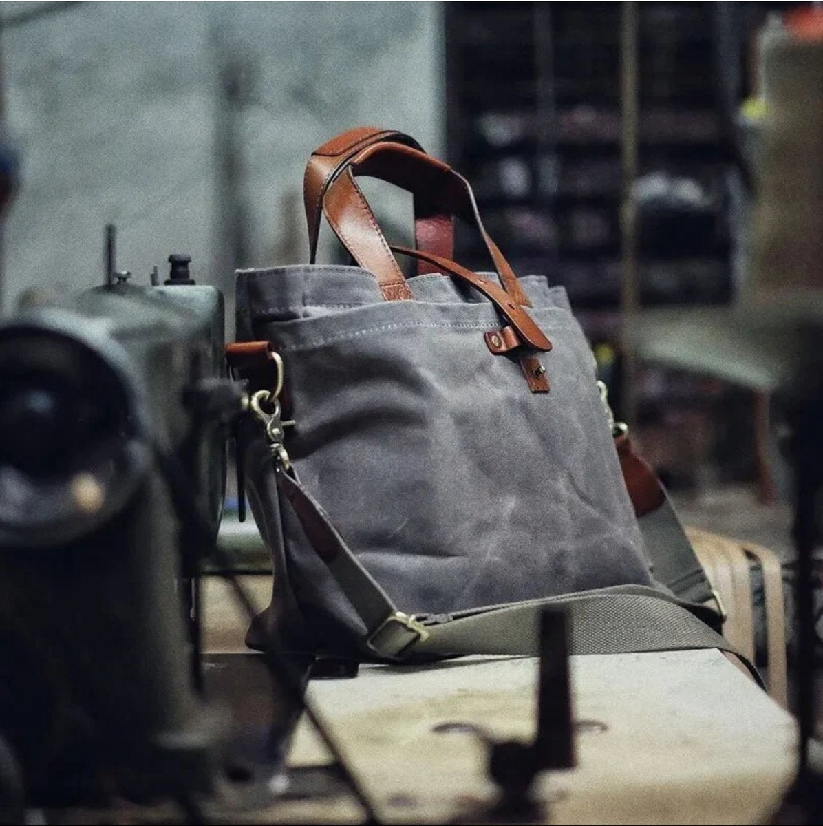 Waxed Canvas Tote Bag Leather-Trim Waterproof Crossbody Shoulder Bag