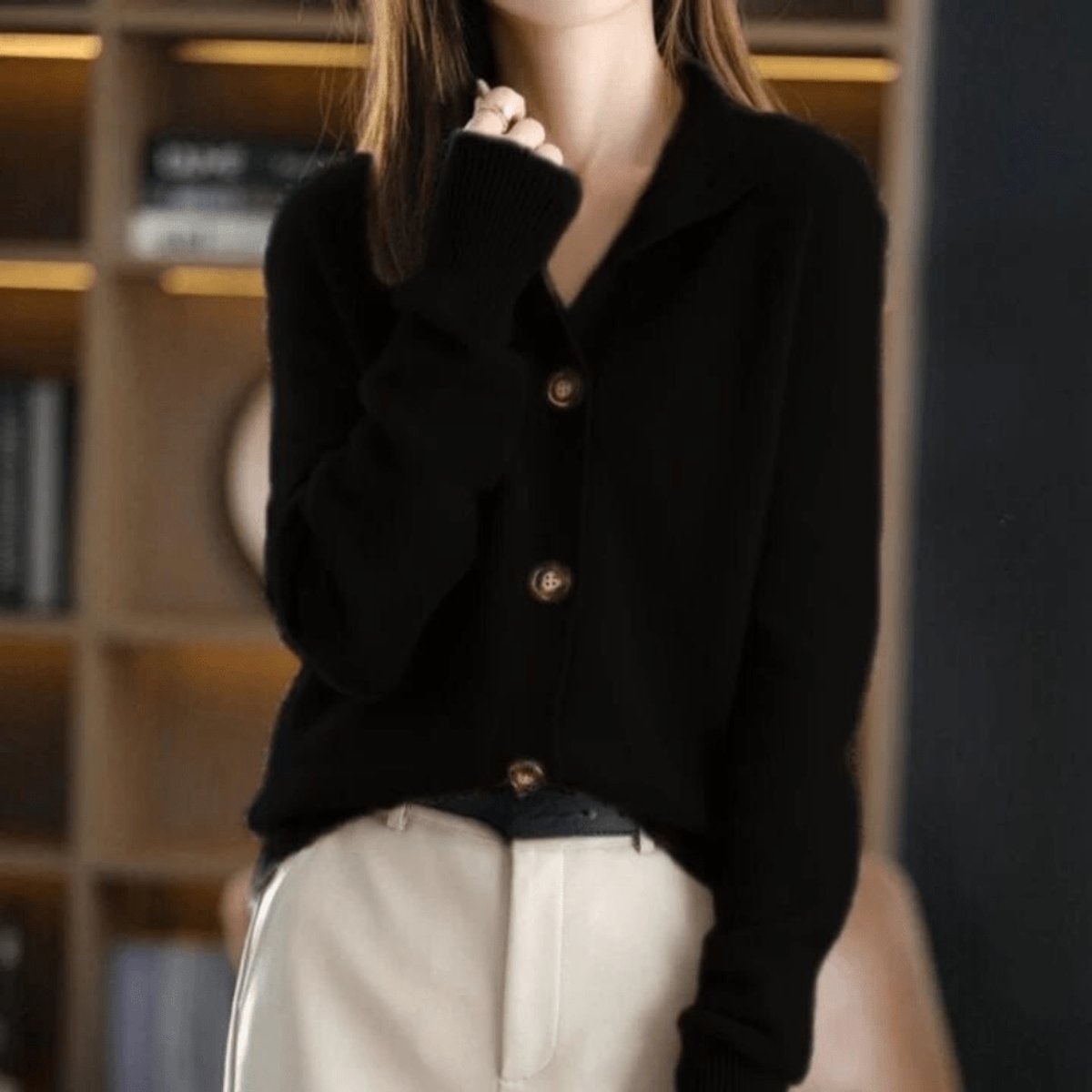 Women's Button-Front Cashmere Knit Cardigan - Black