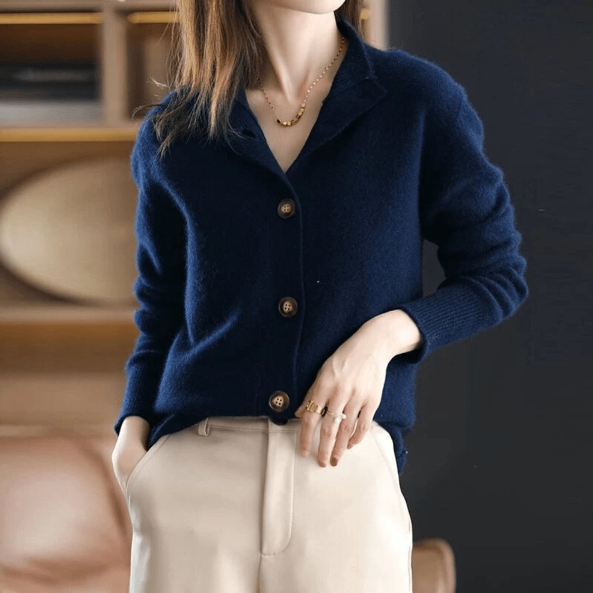 Women's Button-Front Cashmere Knit Cardigan - Dark Blue