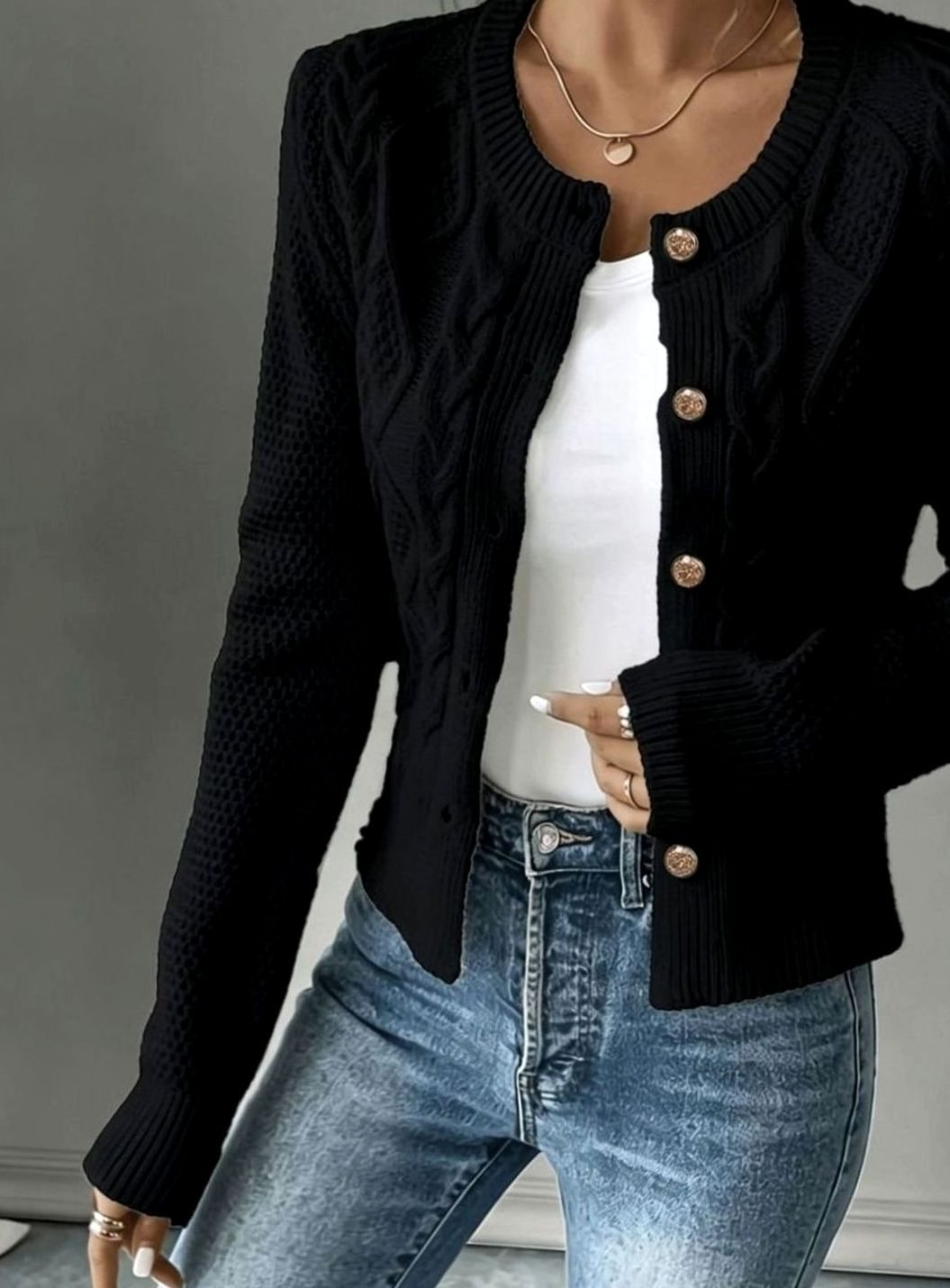 Women's Cable-Knit Gold-Button Cropped Cardigan