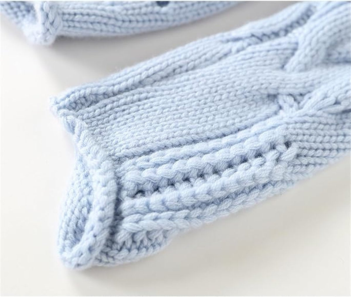 Women's Cable Knit Sweater Turtleneck Loose-Fit Pullover
