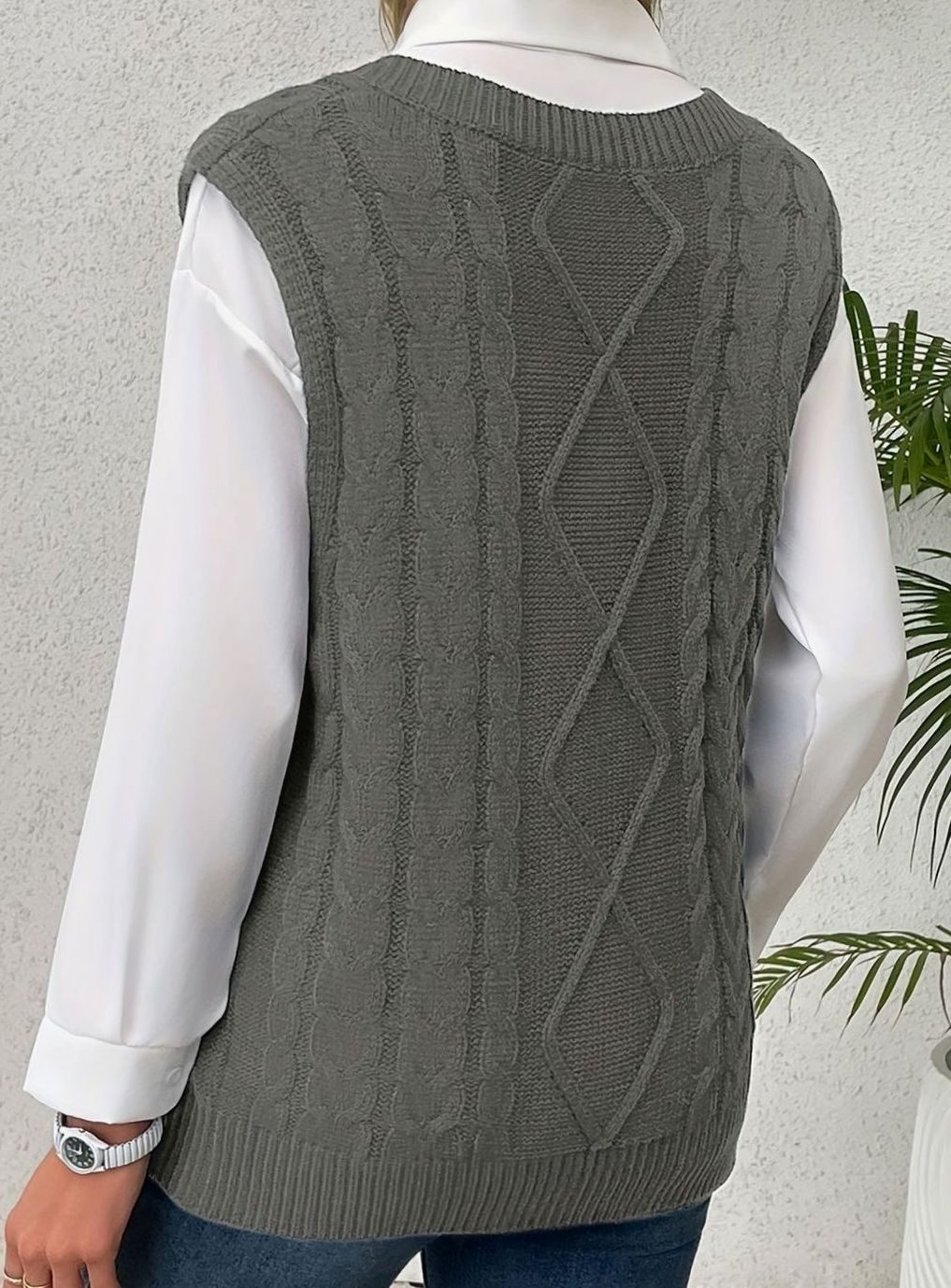 Women's Cable-Knit V-Neck Sweater Vest Relaxed Pullover