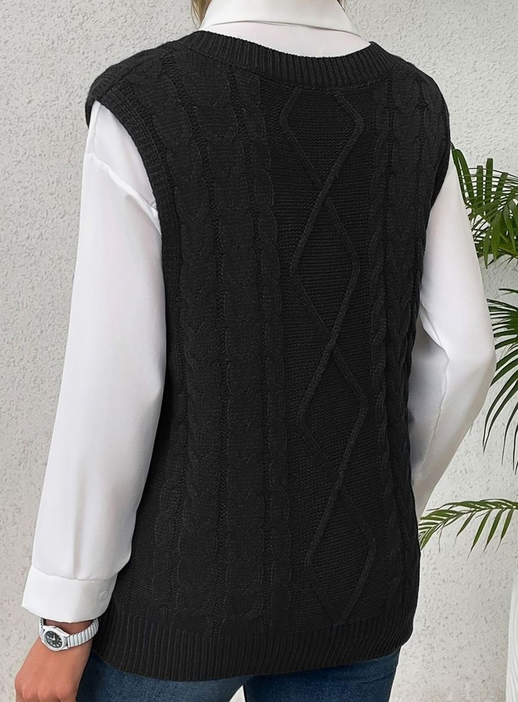 Women's Cable-Knit V-Neck Sweater Vest Relaxed Pullover