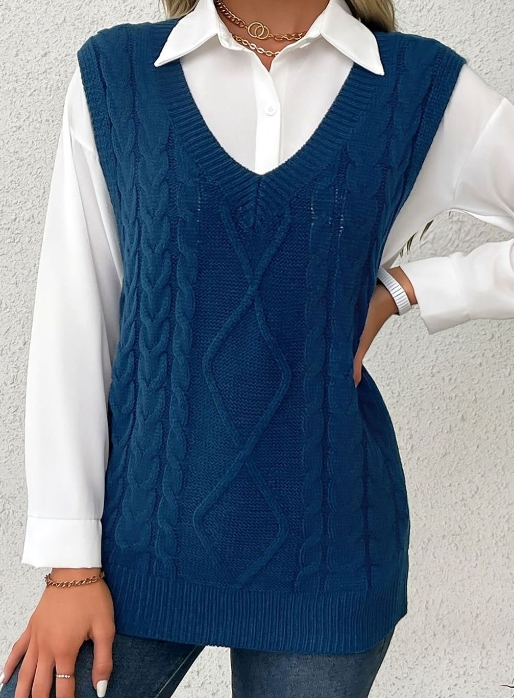 Women's Cable-Knit V-Neck Sweater Vest Relaxed Pullover