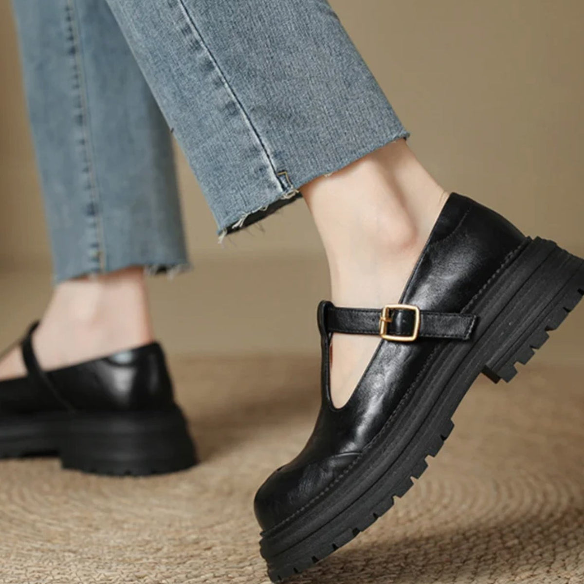Women's Chunky T-Bar Mary Jane Shoes Round Toe Buckle Flats