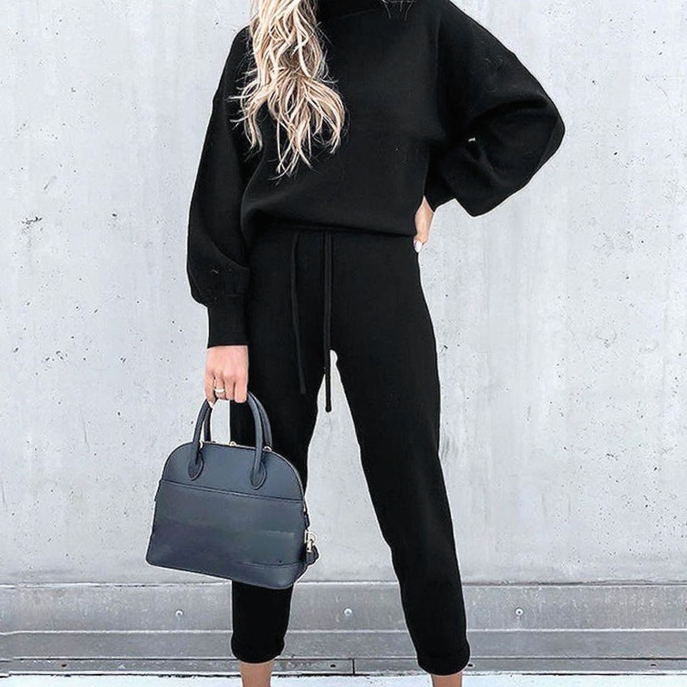 Women's Cozy Two-Piece Tracksuit Outfit Relaxed Drawstring Jogger Set - Black