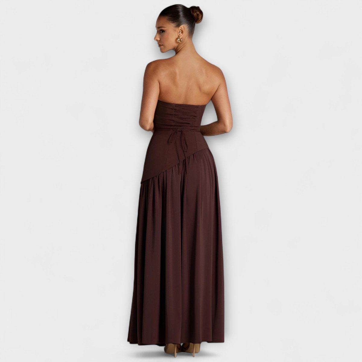 Women's Elegant Halter-Neck Flowing Maxi Dress