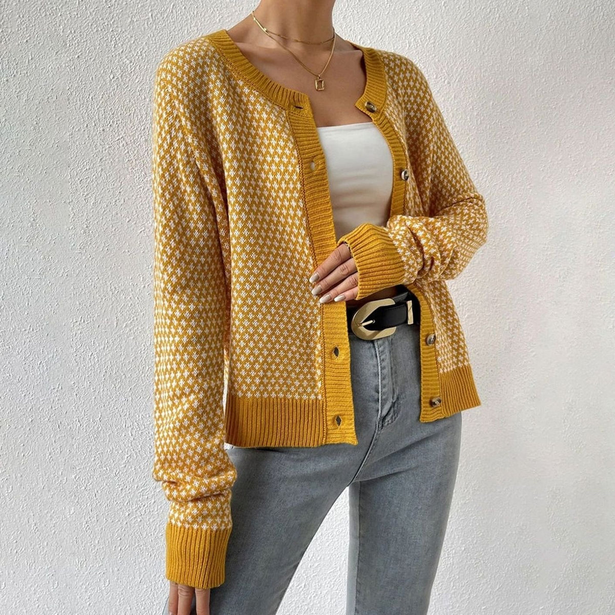 Women's Fitted Button-Front Geometric Knit Cardigan
