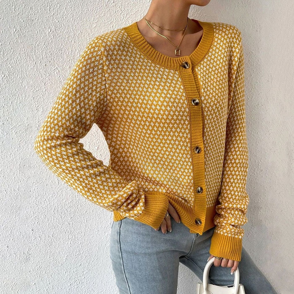 Women's Fitted Button-Front Geometric Knit Cardigan