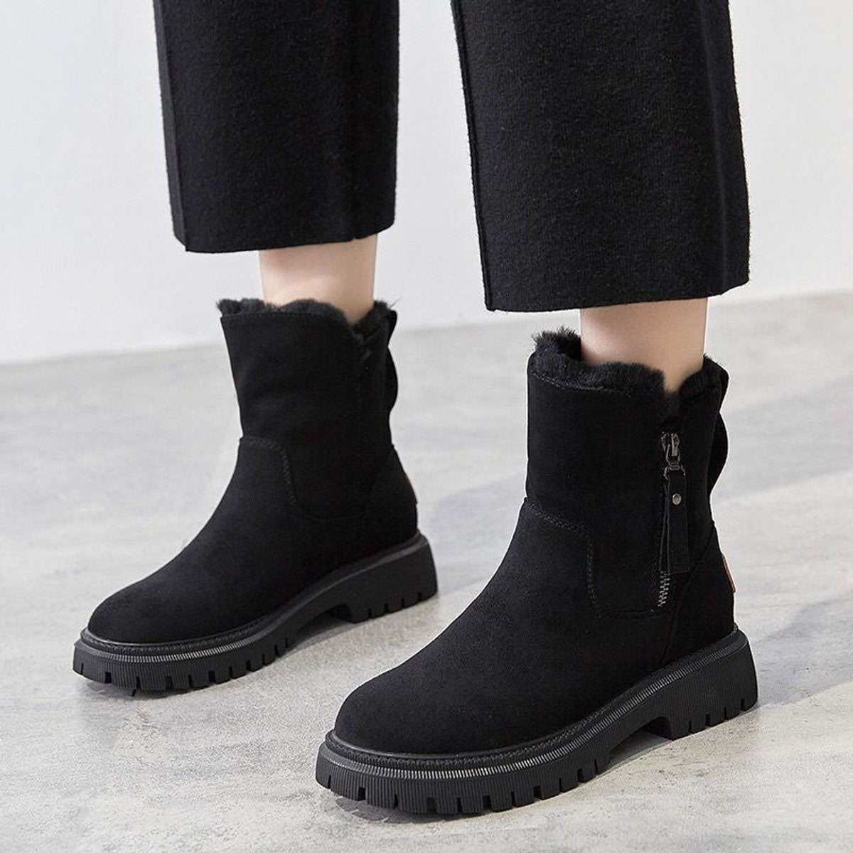 Women's Fleece-Lined Suede Slip-On Winter Ankle Boots - Black