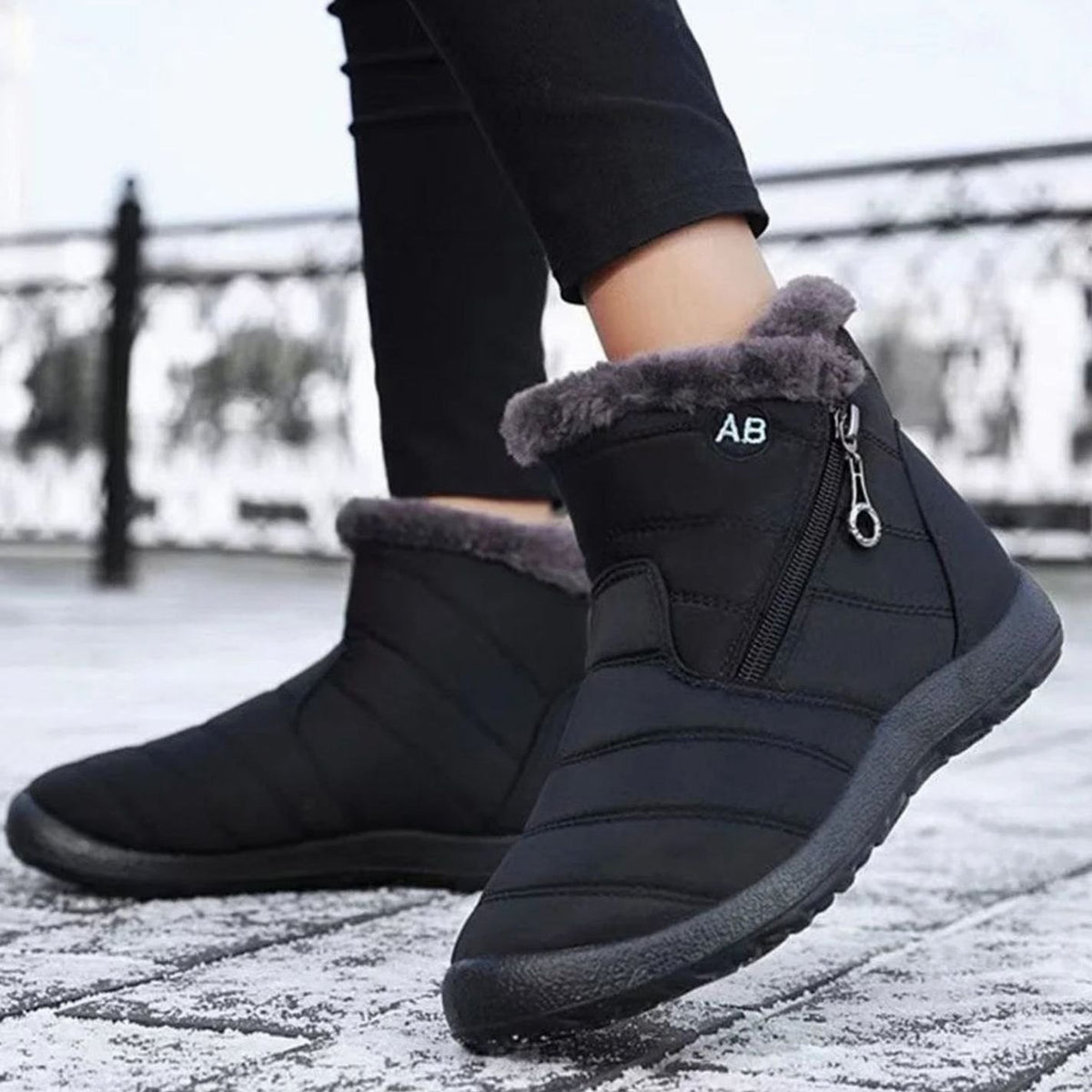 Women's Fur-Lined Zipper Ankle Winter Snow Boots