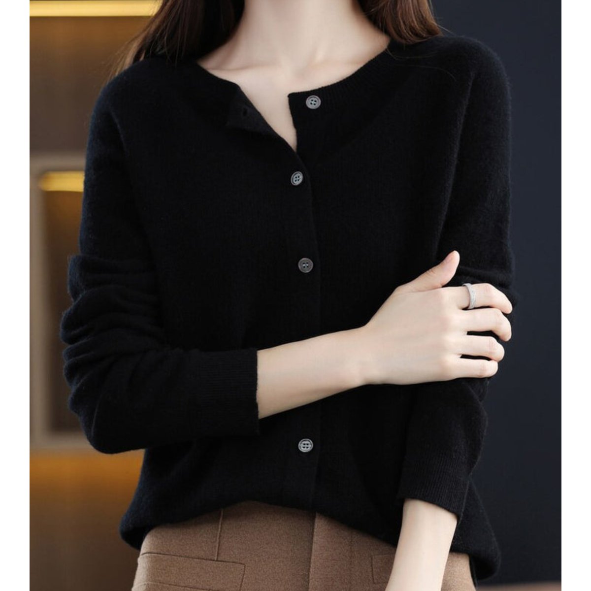 Women's Merino Wool Button-Front O-Neck Knit Cardigan - Black