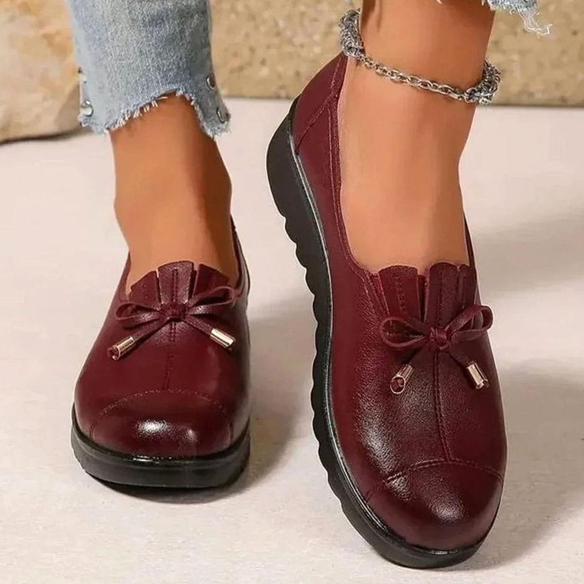 Women's Orthopedic Memory-Foam Bow-Detail Comfort Moccasins - Burgundy