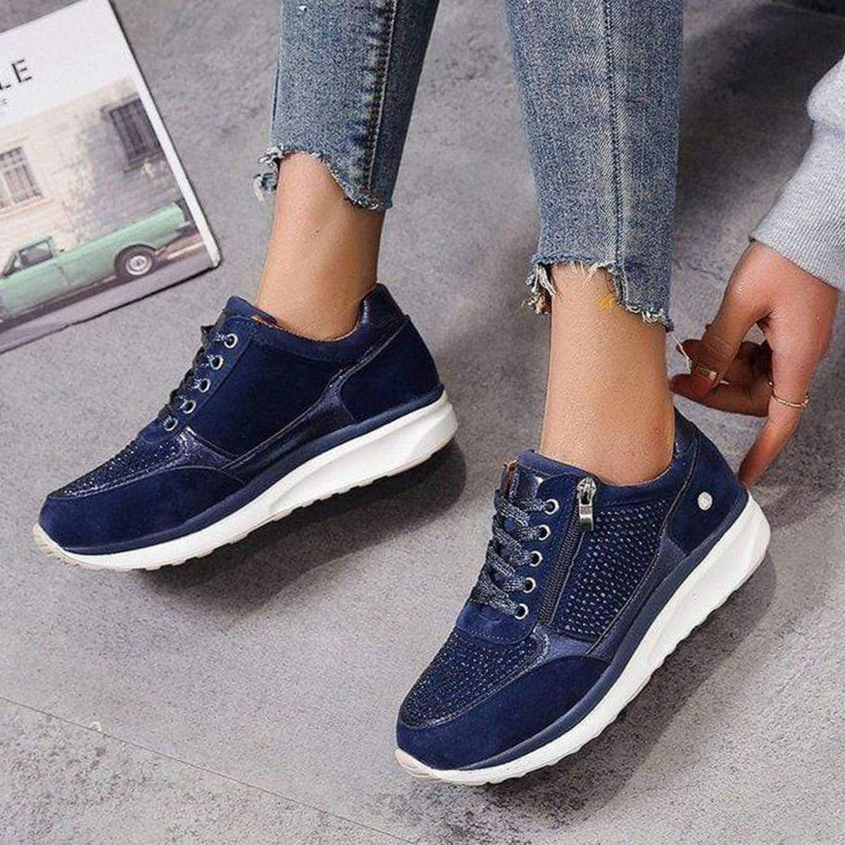 Women's Orthopedic Wide Toe Box Lace-Up Bunion Sneakers