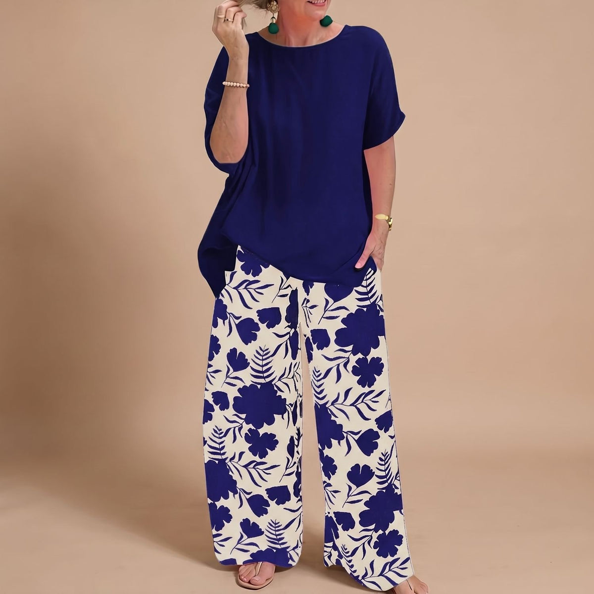 Women's Plus Size Floral Wide-Leg Pants Two-Piece Top Set - Navy Blue