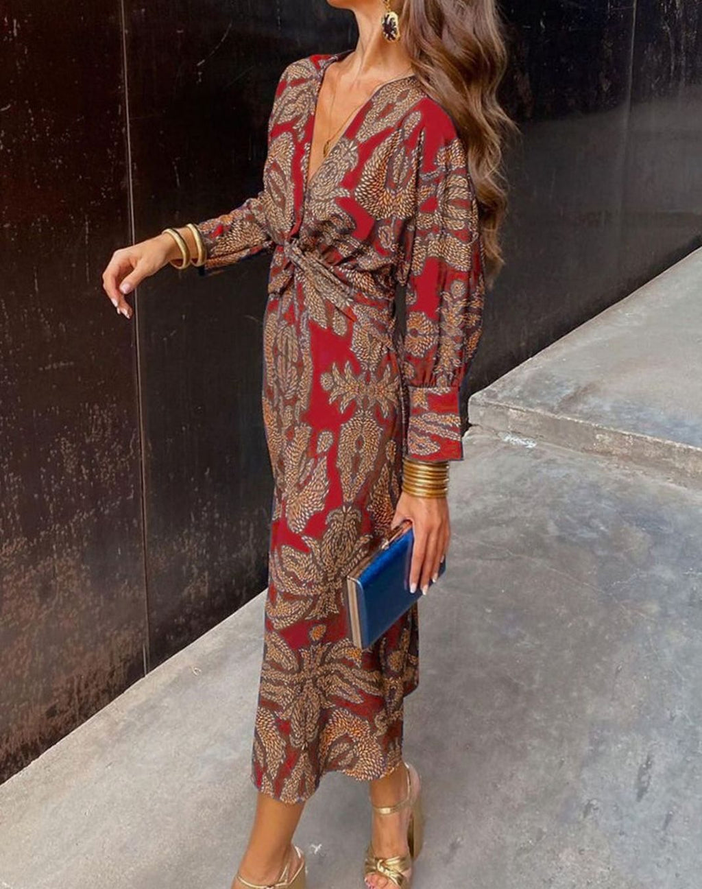 Women's Printed V-Neck Long Sleeve Knotted Maxi Dress - Red