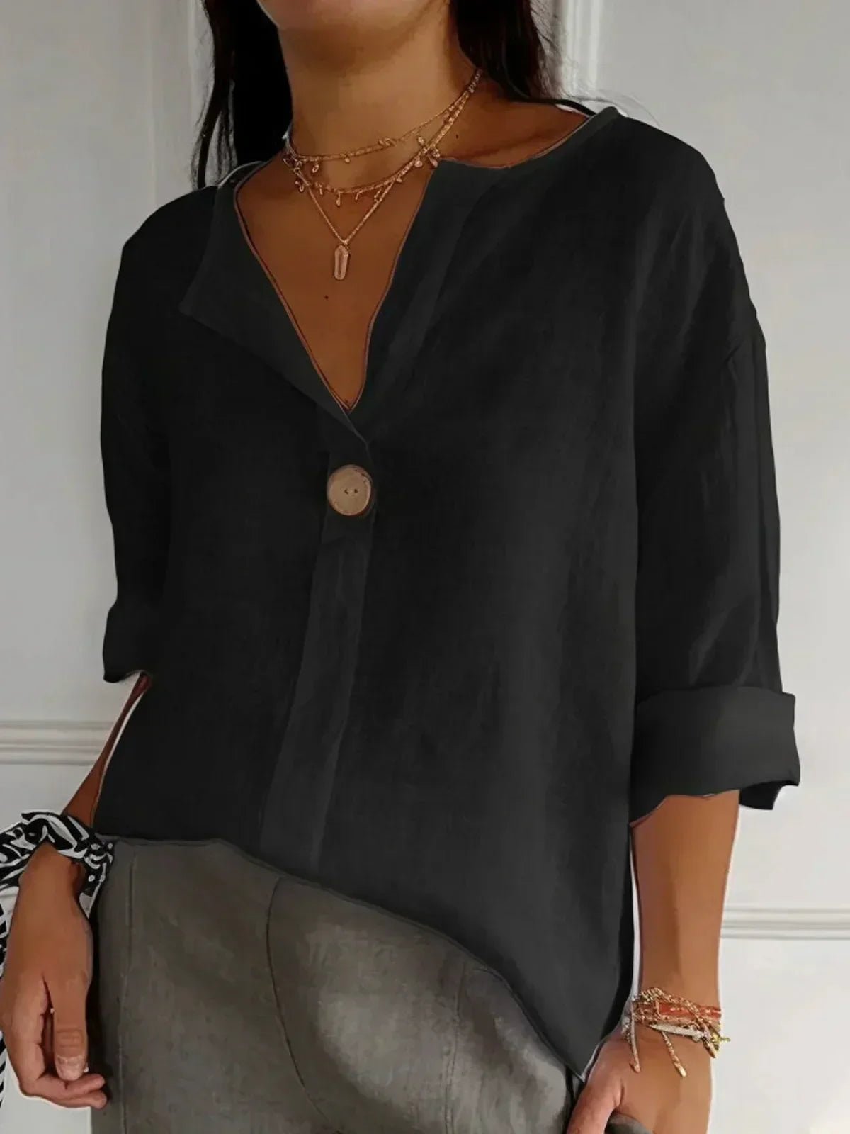 Women's Relaxed-Fit 3/4 Sleeve V-Neck Linen Blouse - Black