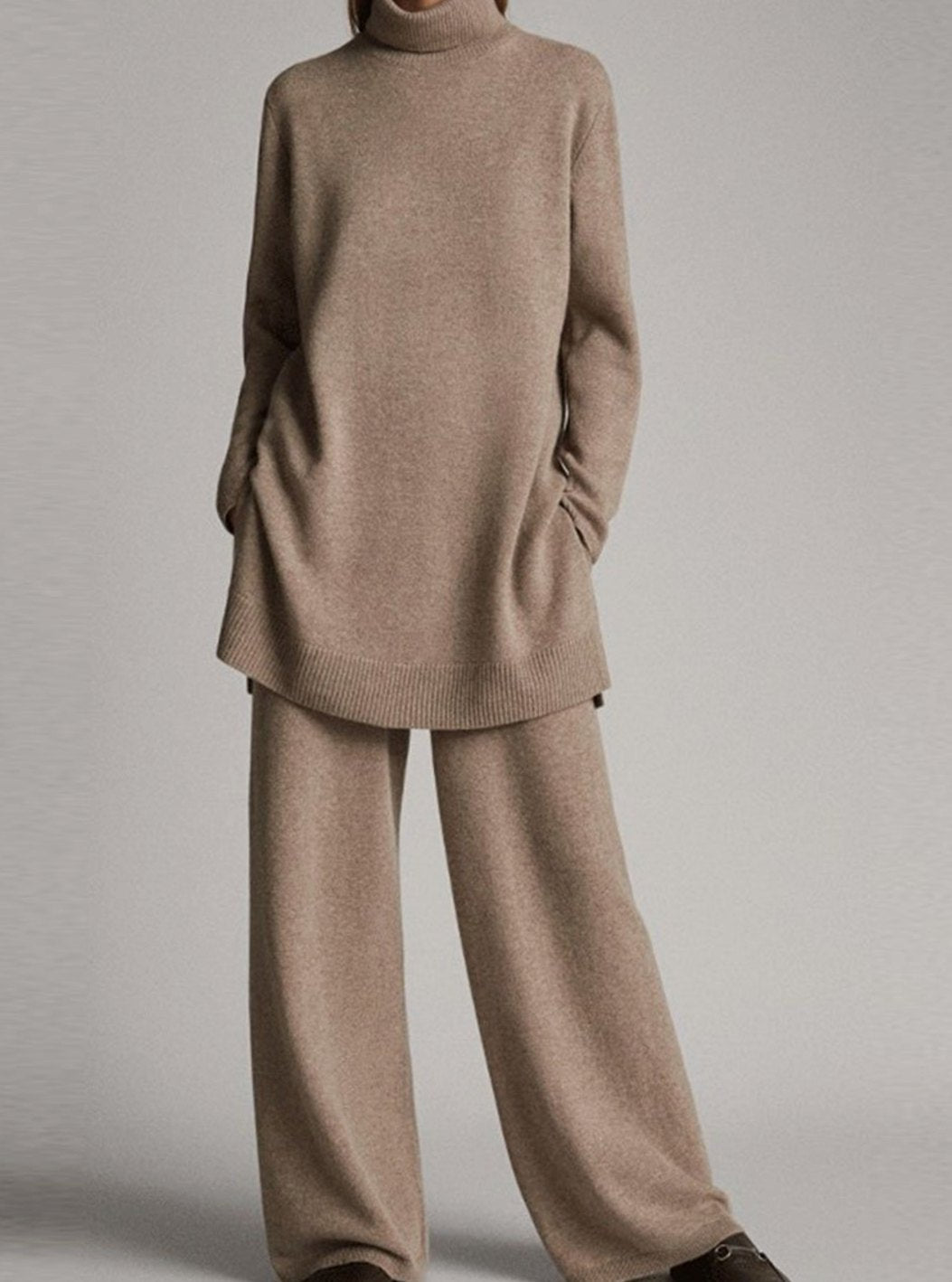 Women's Relaxed Knit Turtleneck Wide-Leg Lounge Set - Beige