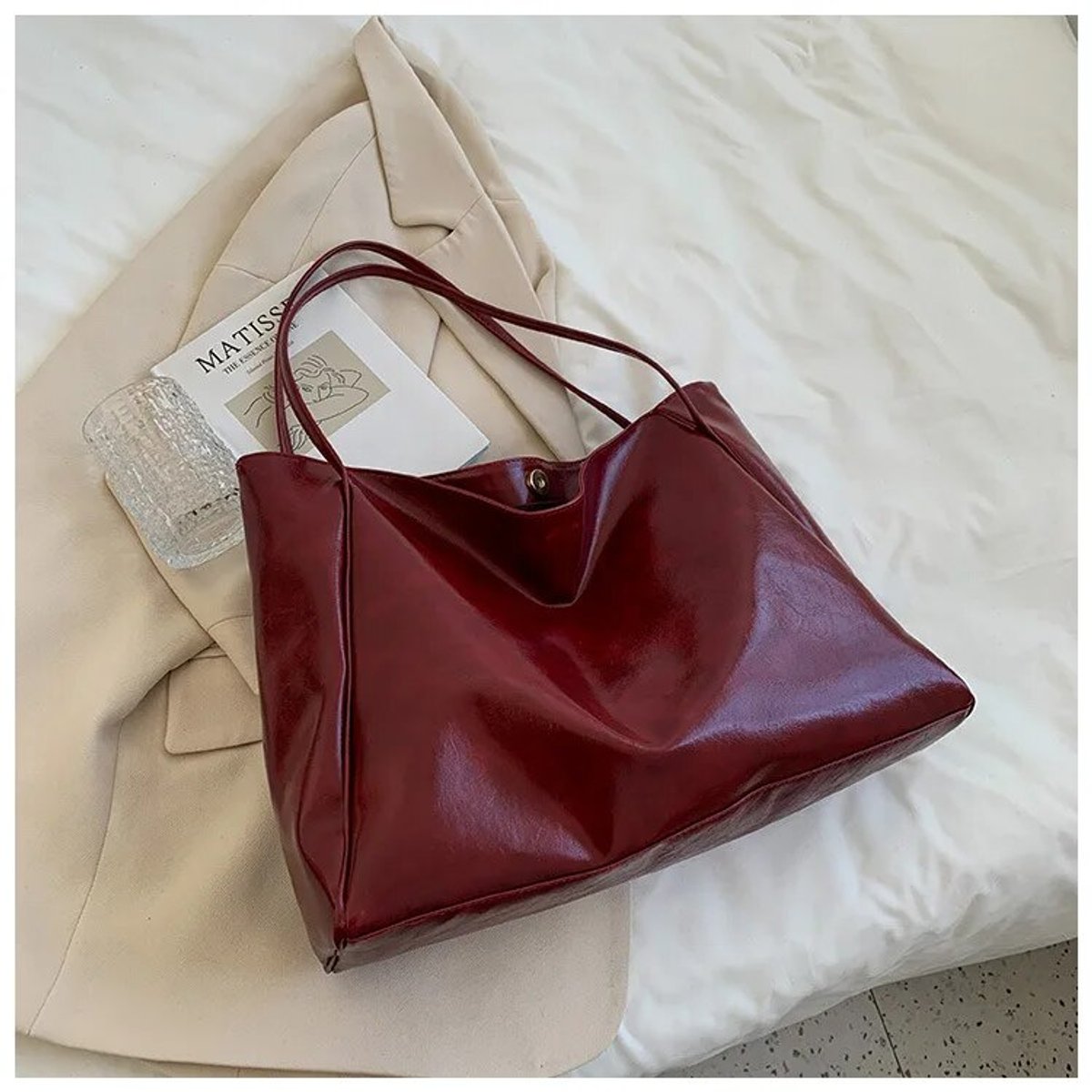 Women's Retro PU Leather Oversized Shoulder Tote Bag - Rot