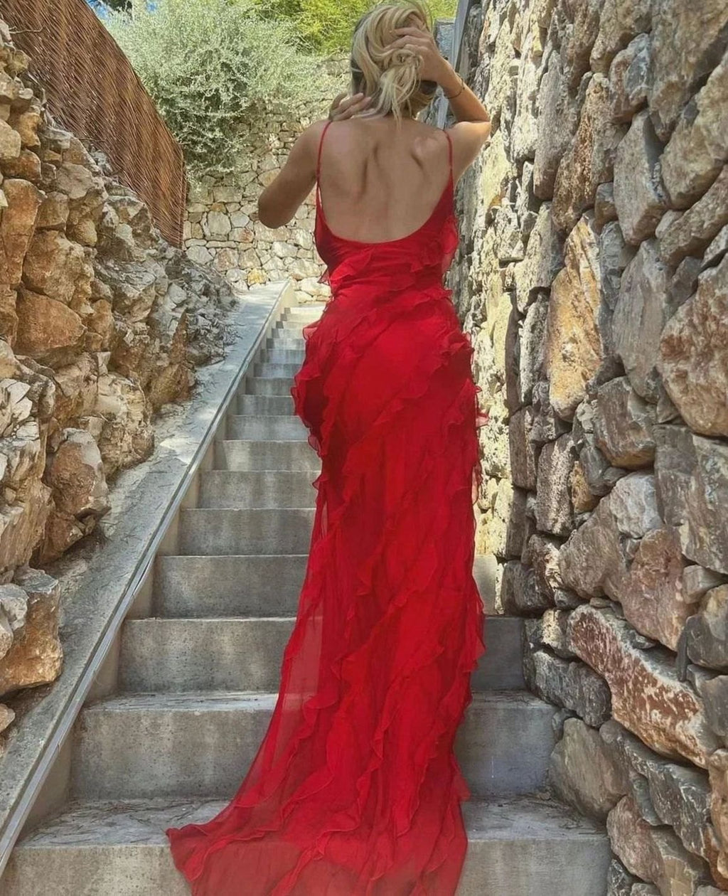 Women's Ruffled Spaghetti-Strap Maxi Formal Gown Christmas Party Dress