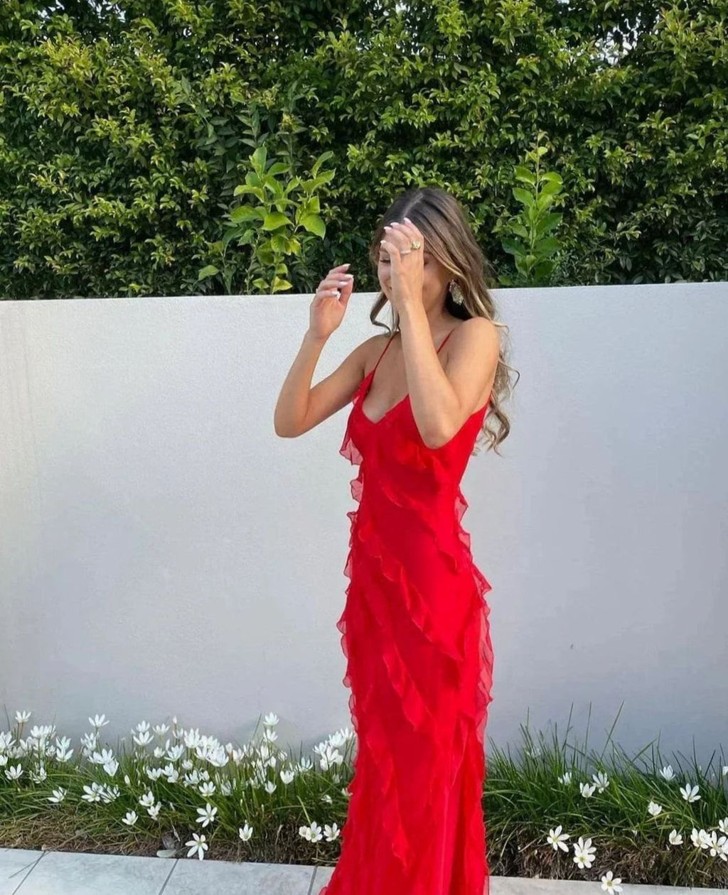 Women's Ruffled Spaghetti-Strap Maxi Formal Gown Christmas Party Dress