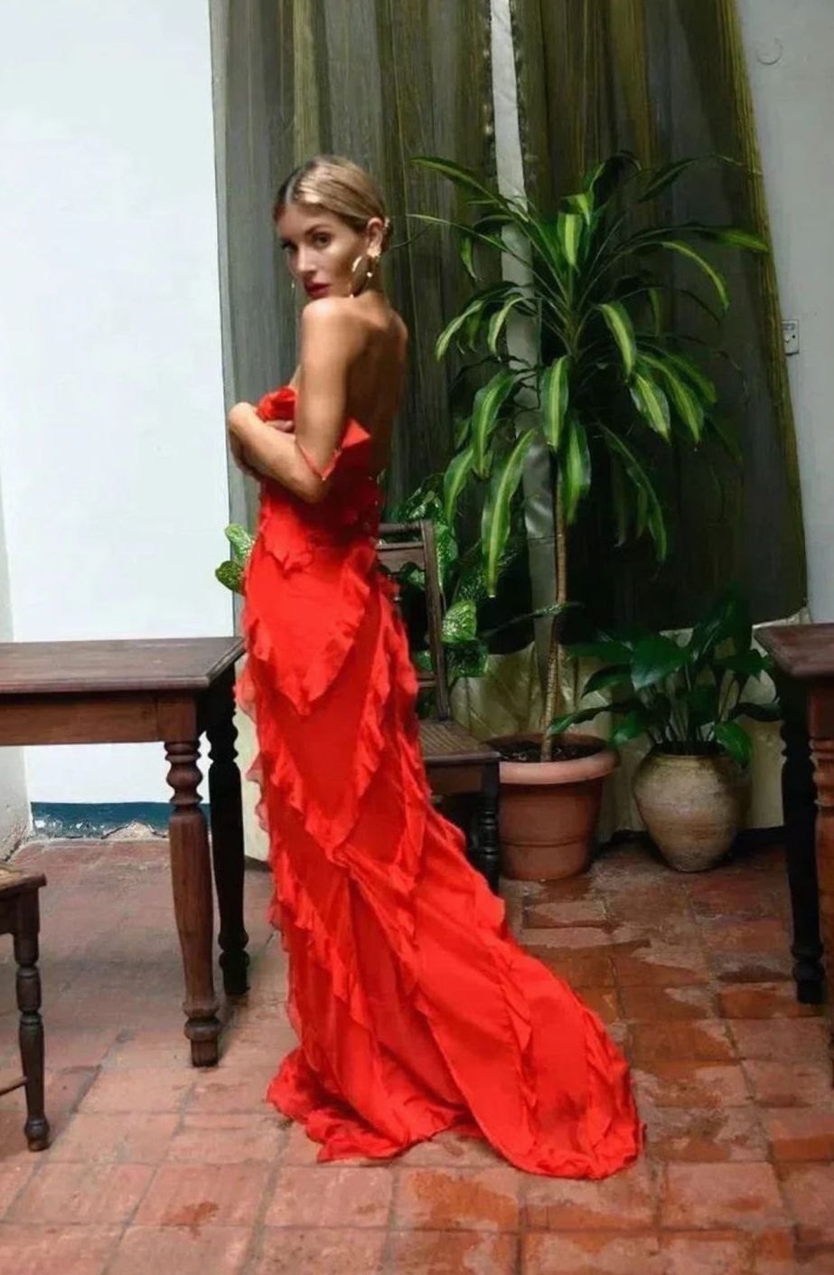 Women's Ruffled Spaghetti-Strap Maxi Formal Gown Christmas Party Dress