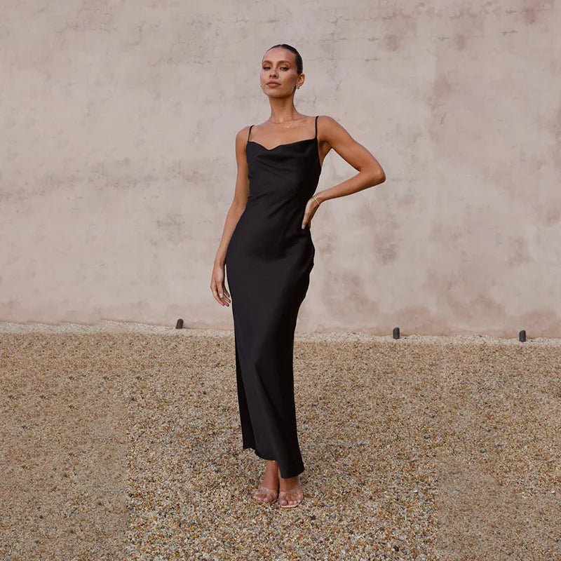 Women's Satin Backless Maxi Dress with High Slit - Schwarz