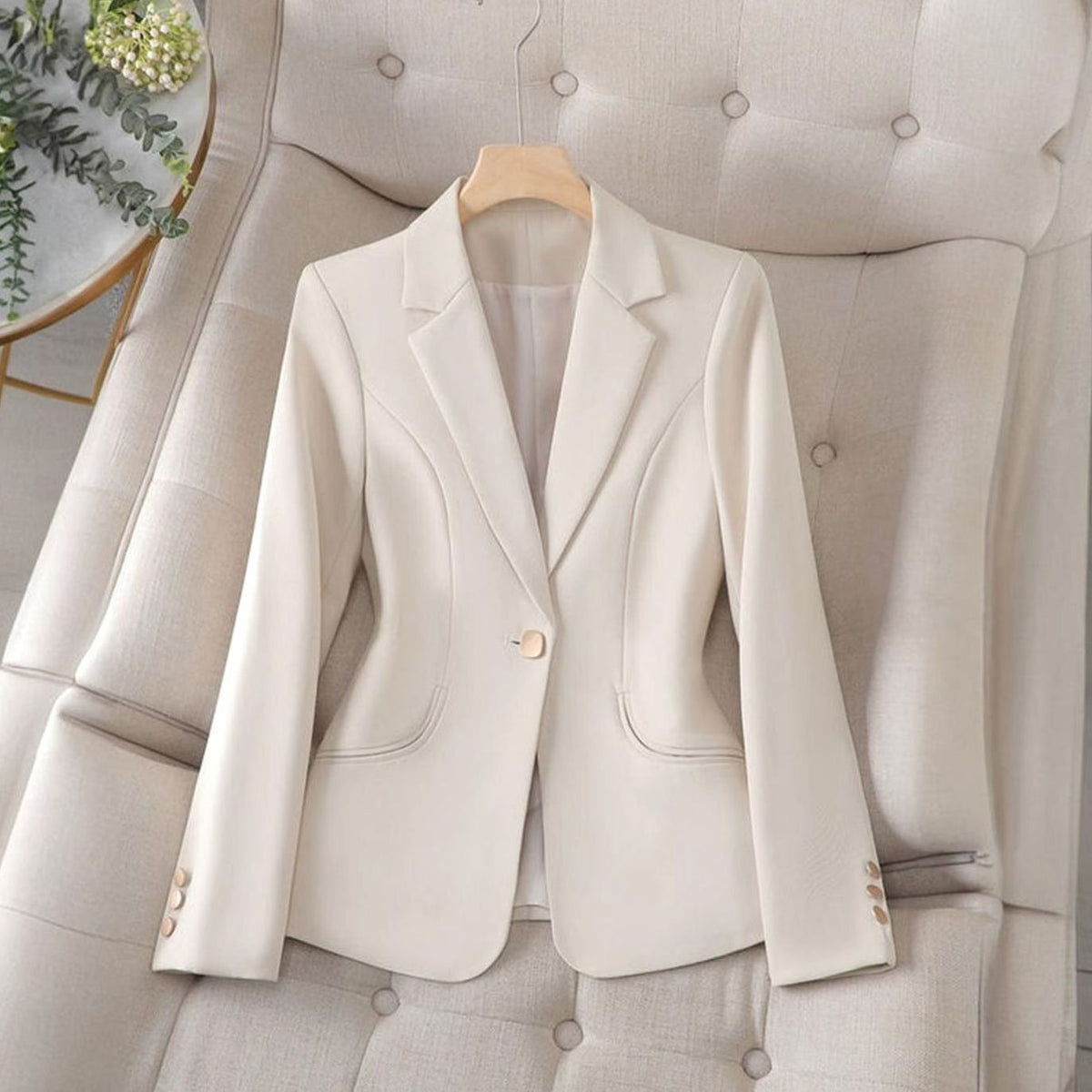 Women's Slim-Fit Lapel Single-Button Blazer