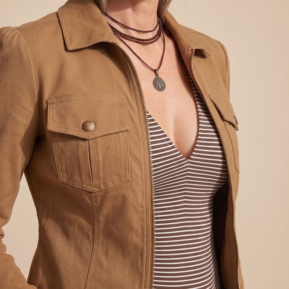 Women's Slim-Fit Zip-Front Utility Jacket Camel Brown