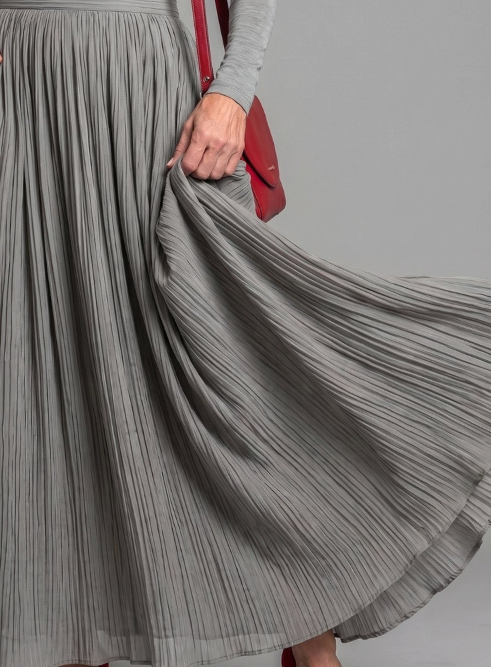 Women's Turtleneck Long-Sleeve Defined-Waist Pleated Maxi Dress