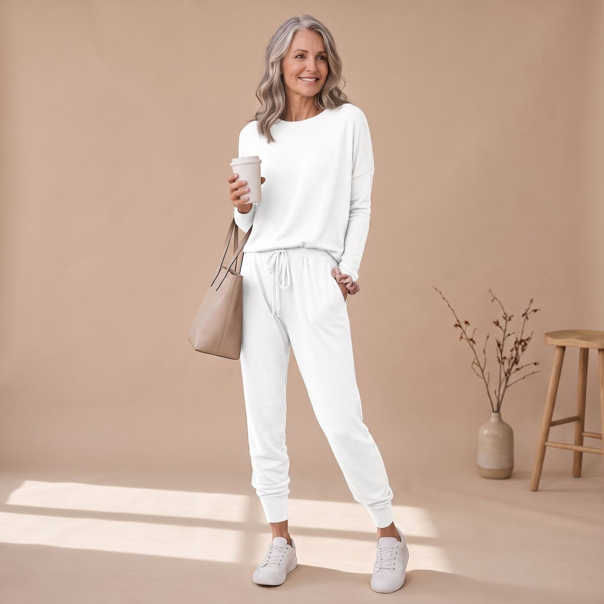 Women's Two Piece Set Long-Sleeve Top Drawstring Jogger Pants - White