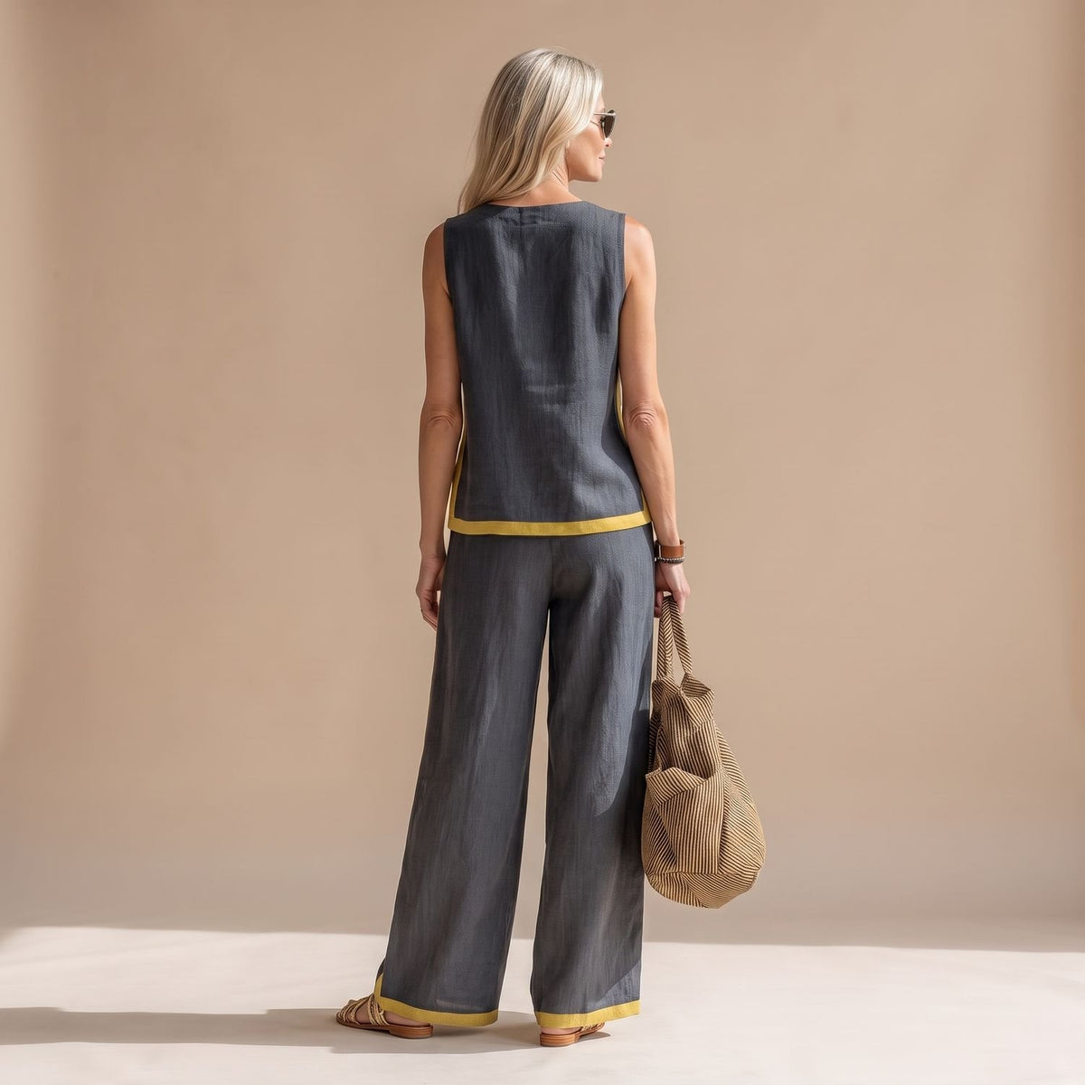 Women's Two Piece Set Sleeveless Top Wide-Leg Pants Contrast Trim