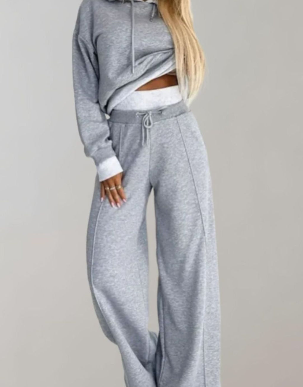 Women's Two-Piece Wide-Leg Tracksuit Pants Cropped Hoodie Set - Grey
