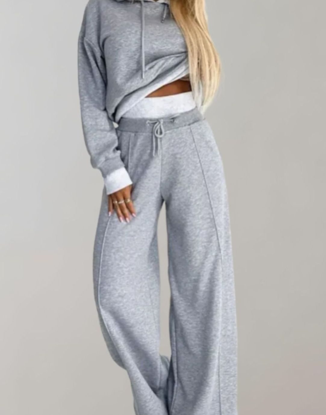 Women's Two-Piece Wide-Leg Tracksuit Pants Cropped Hoodie Set - Grey