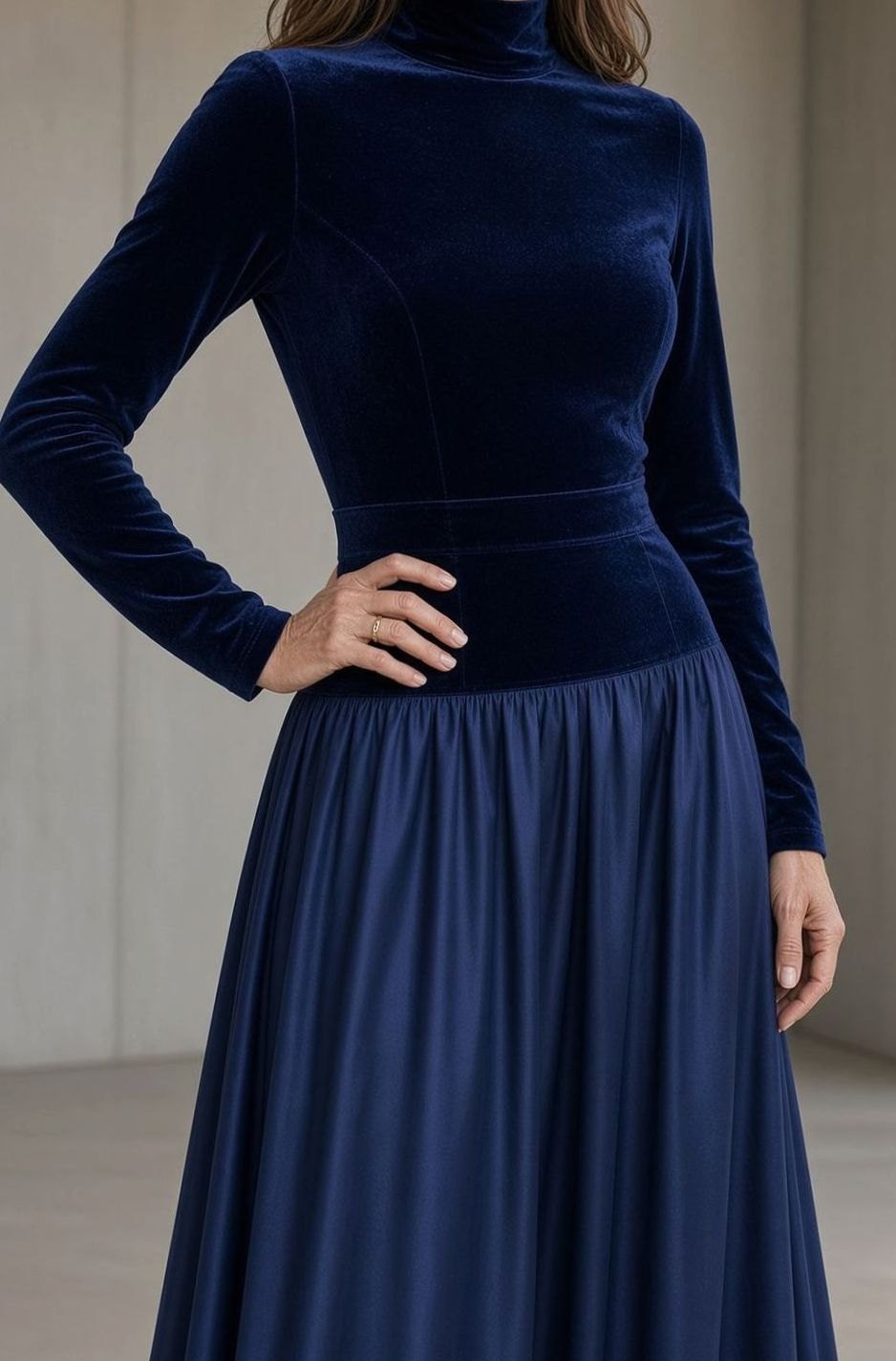 Women's Velvet Bodice Turtleneck Maxi Christmas Party Dress