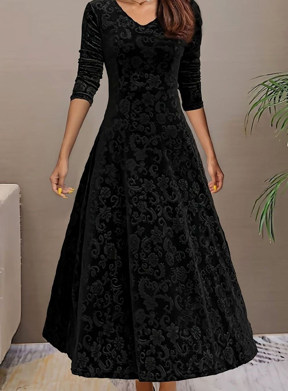 Women's Velvet V-Neck Long-Sleeve Flared Midi Cocktail Dress