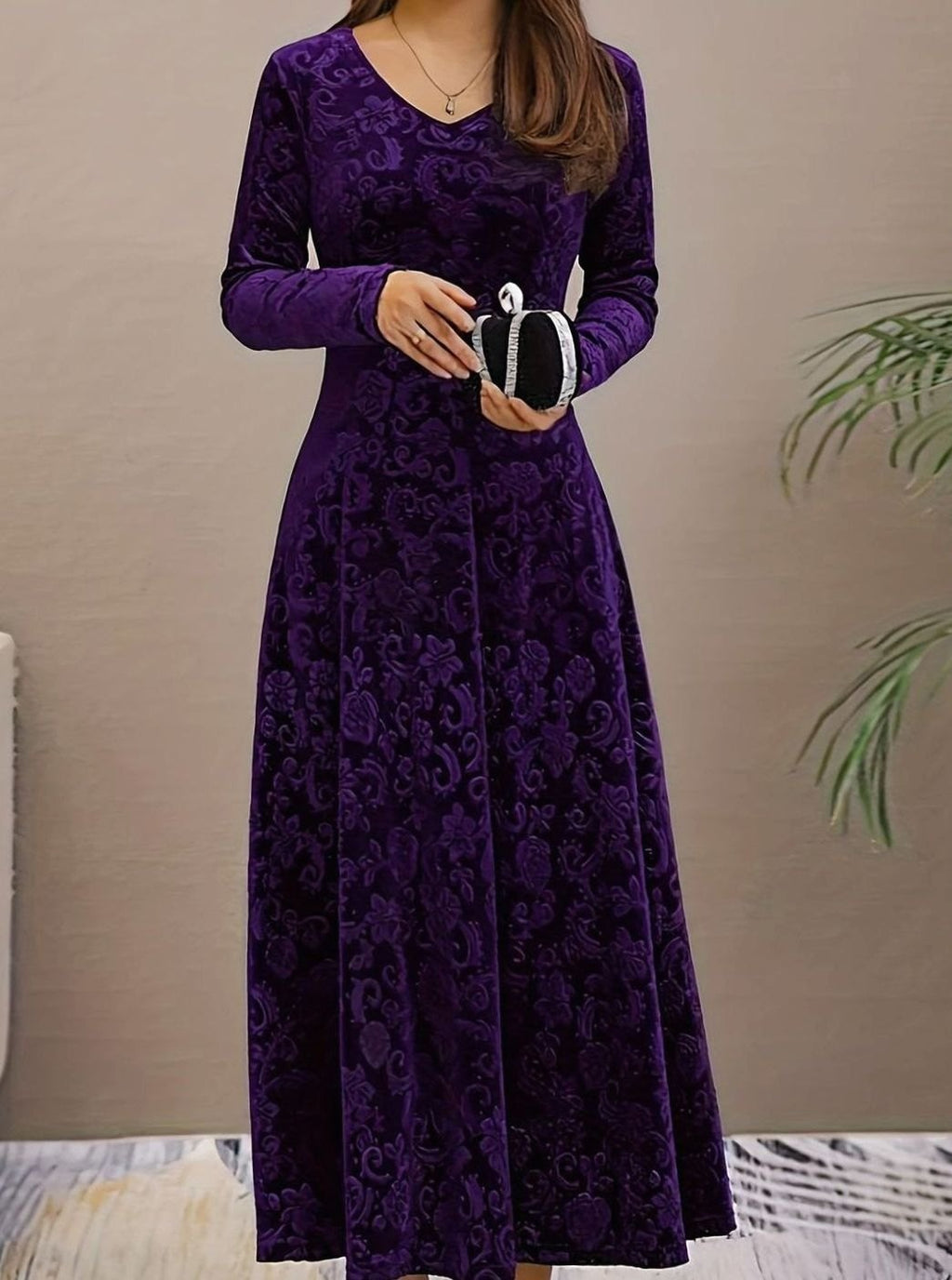 Women's Velvet V-Neck Long-Sleeve Flared Midi Cocktail Dress
