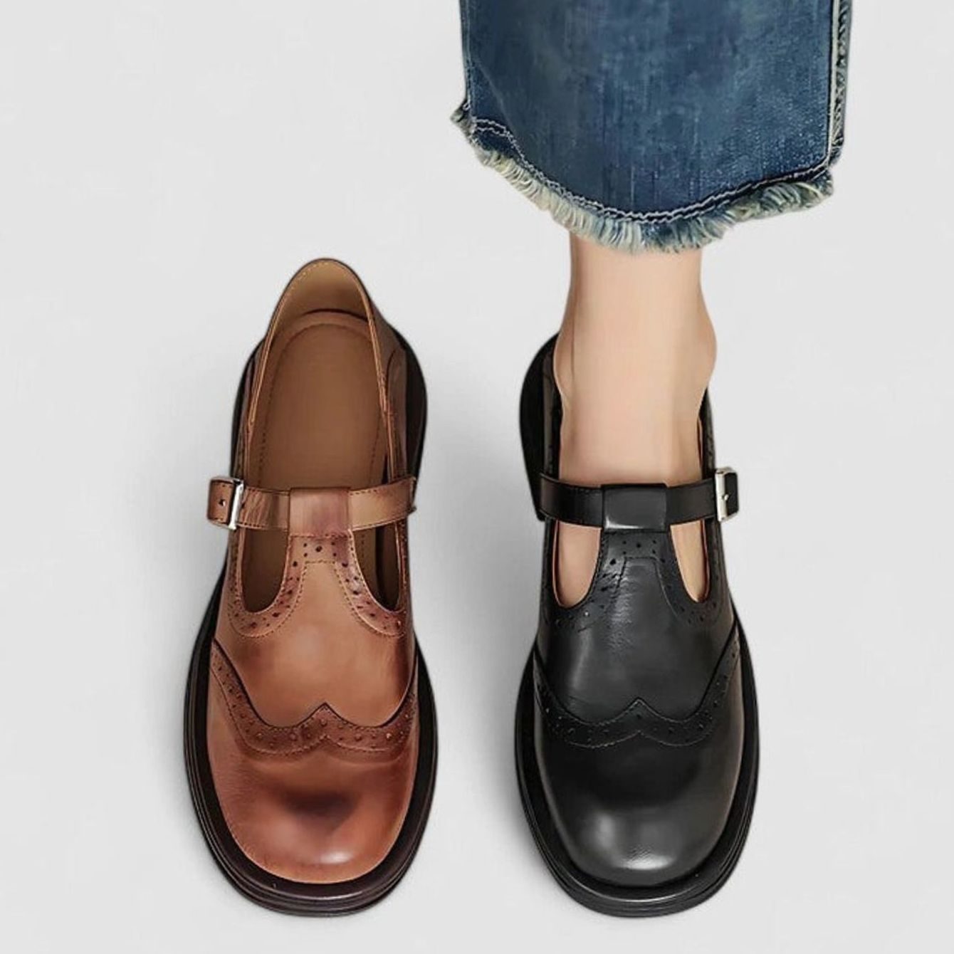 Women's Vintage Leather Brogue T-Strap Shoes Buckle Flats
