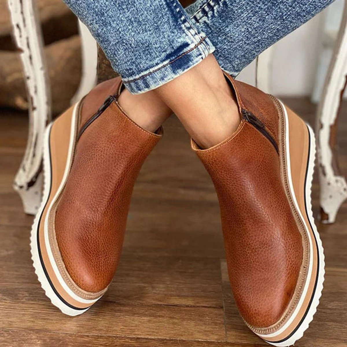 Women's Wedge Platform Zip-Up Ankle Boots - Dark Brown
