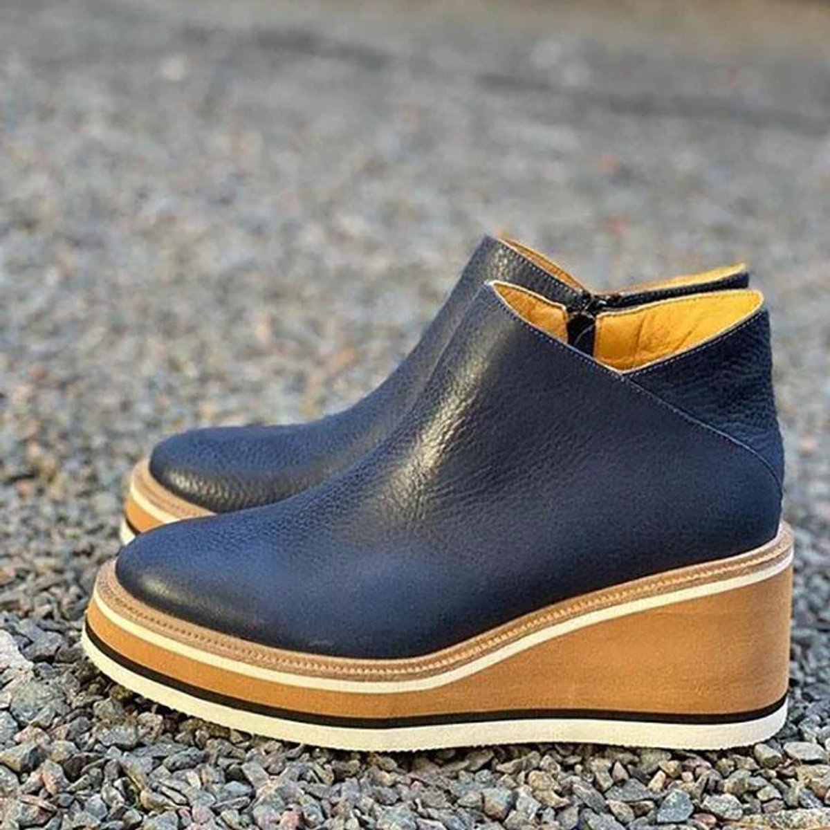 Women's Wedge Platform Zip-Up Ankle Boots - Dark Blue